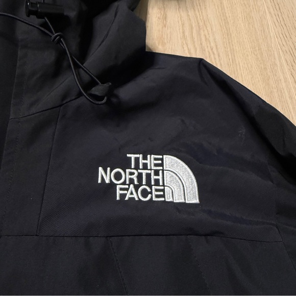 The North Face Mountain Jacket re-issue Mens S/M Womens L/XL Gorpcore Outdoors - Picture 5 of 16